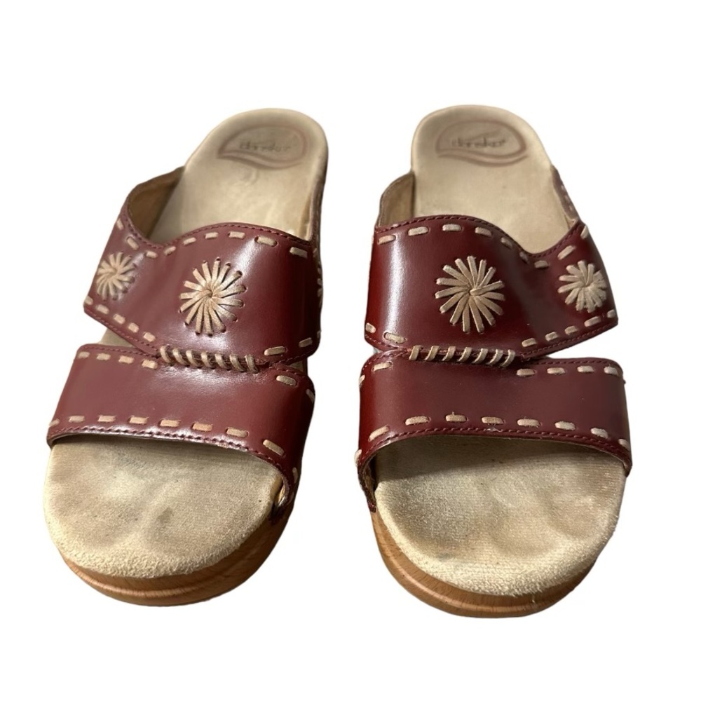 Dansko Red Leather Mules - Picture 3 of 8